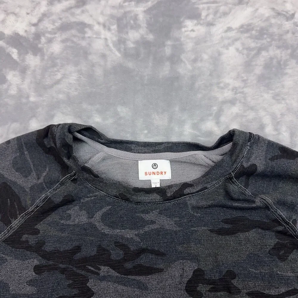 Sundry Sweater Womens Size Medium Sz 2 Gray Blue Camouflage Sweatshirt